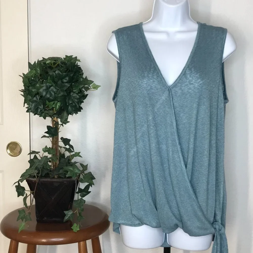 Bobeau Tank Top | Blue | Large - Picture 5 of 8